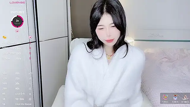 White-Star online show from 02.04.25