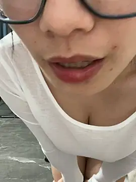 Bella0815 online show from 12.12.24