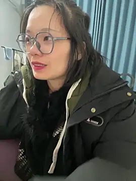 Bella0815 online show from 02.10.25