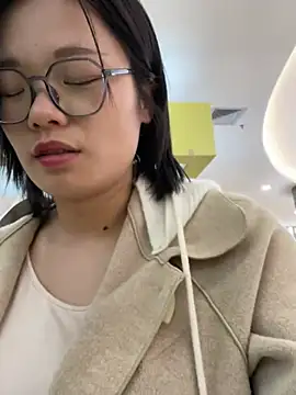 Bella0815 online show from 02.17.25