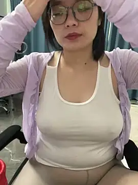 Bella0815 online show from 03.09.25