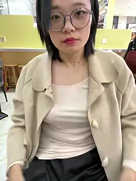 Bella0815 online show from 03.12.25