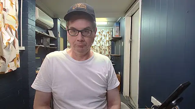 tilobinder online show from 01.19.26