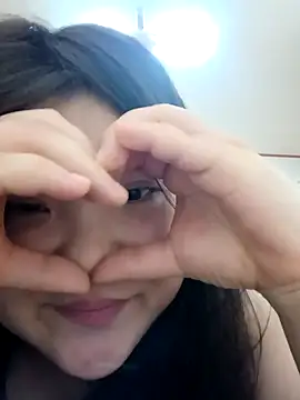 Snapshot of hello098712 chatting on 02.16.25 hello098712 online show from 02.16.25