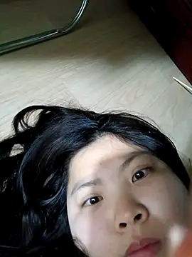 Snapshot of hello098712 chatting on 03.05.25 hello098712 online show from 03.05.25