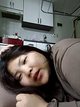 Snapshot of hello098712 chatting on 03.06.25 hello098712 online show from 03.06.25