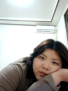 Snapshot of hello098712 chatting on 03.07.25 hello098712 online show from 03.07.25