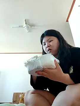 Snapshot of hello098712 chatting on 03.14.25 hello098712 online show from 03.14.25