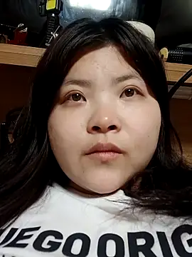 Snapshot of hello098712 chatting on 03.17.25 hello098712 online show from 03.17.25