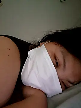 Snapshot of hello098712 chatting on 10.10.25 hello098712 online show from 10.10.25