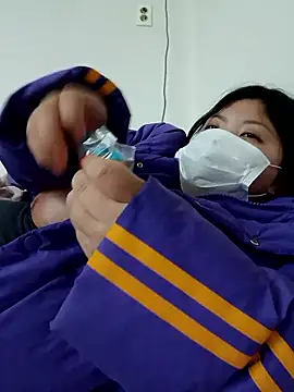 Snapshot of hello098712 chatting on 12.01.25 hello098712 online show from 12.01.25