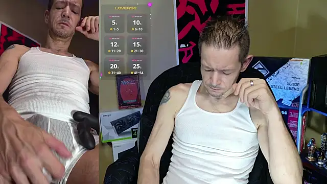 Snapshot of MasterForgedRayy chatting on 02.21.25 MasterForgedRayy online show from 02.21.25