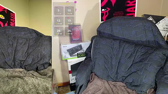 Snapshot of MasterForgedRayy chatting on 03.10.25 MasterForgedRayy online show from 03.10.25