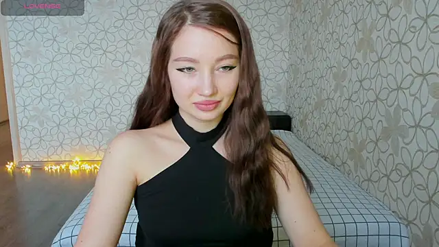 Lissa Cristal online show from 11.29.25