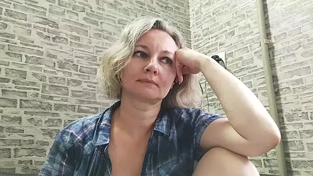 EdithManning online show from 01.14.25