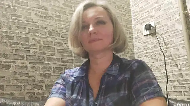 EdithManning online show from 01.22.25