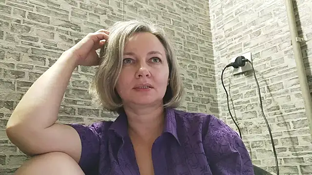 EdithManning online show from 02.01.25