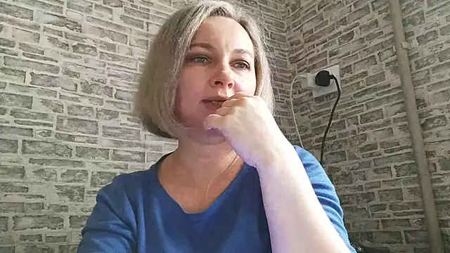 EdithManning online show from 02.10.25