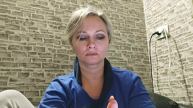 EdithManning online show from 03.06.25