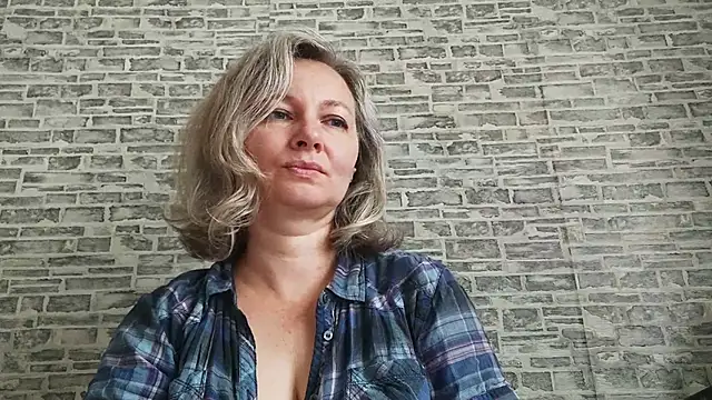 EdithManning online show from 09.10.25