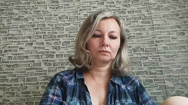 EdithManning online show from 09.11.25