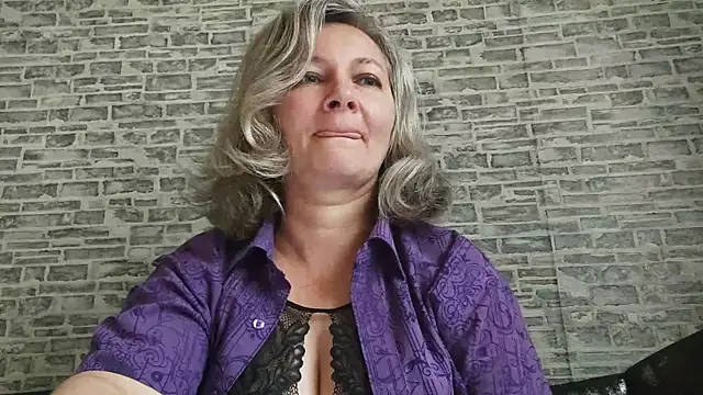 EdithManning online show from 09.22.25