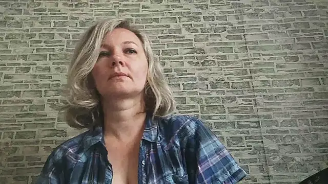 EdithManning online show from 10.17.25