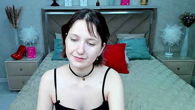 MiaKarlos online show from 05.22.26