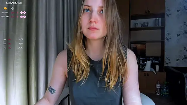 princessaalicc online show from 10.16.25