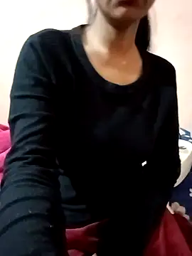 Snapshot of maftel chatting on 01.04.25 maftel online show from 01.04.25