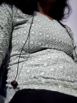 Hot-Anuska online show from 09.14.25