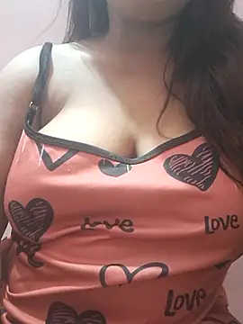 Hot-Anuska online show from 04.21.26