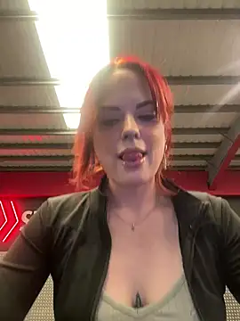 livelovelanaUk online show from 01.09.25