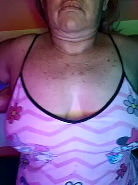Snapshot of Kasandra_Ho chatting on 04.19.26 Kasandra Ho online show from 04.19.26
