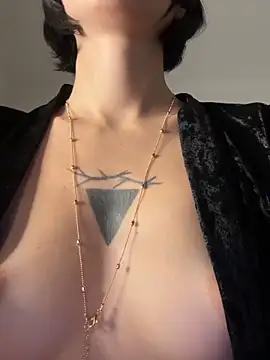 kikidoll online show from 11.26.25