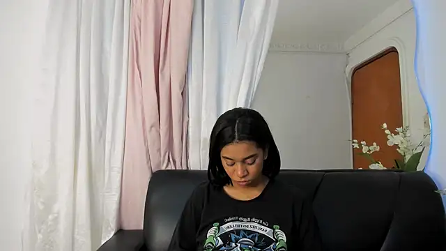 Fernanda brown18 online show from 11.26.25