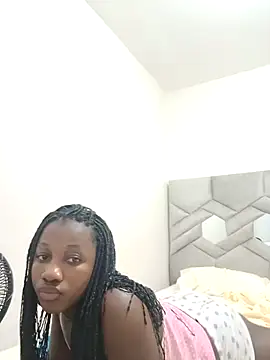 Snapshot of kharoll chatting on 01.26.25 kharoll online show from 01.26.25