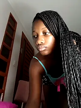 Snapshot of kharoll chatting on 01.30.25 kharoll online show from 01.30.25