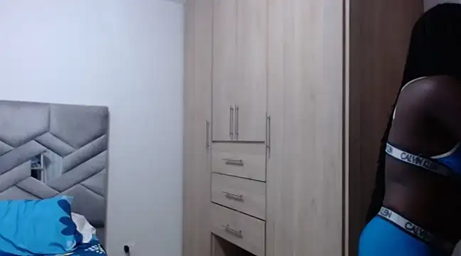 Snapshot of kharoll chatting on 02.06.25 kharoll online show from 02.06.25