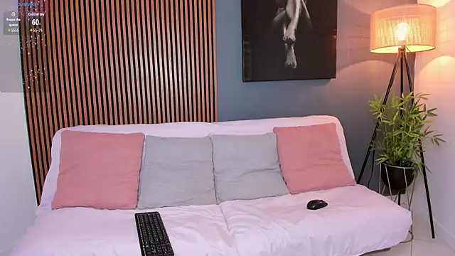 Johaphyton online show from 04.18.26