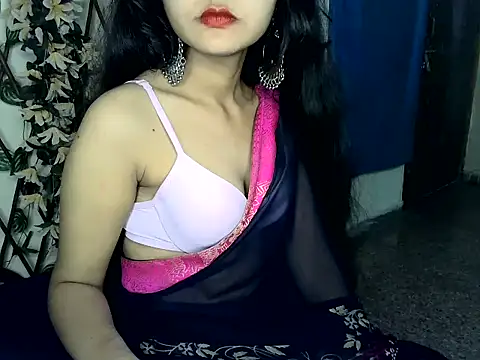 SUZY FROMUS online show from 02.01.25