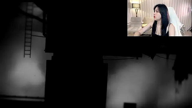 K-moumou online show from 09.29.25