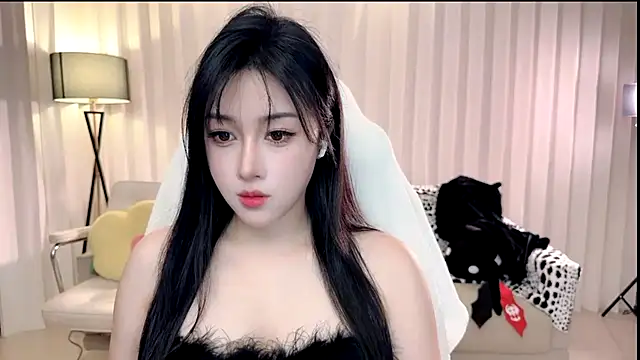 K-moumou online show from 11.05.25