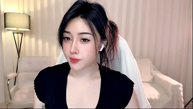 K-moumou online show from 02.27.26