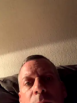 Snapshot of solomec chatting on 12.04.24 solomec online show from 12.04.24