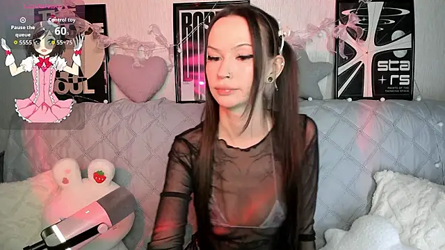 Snapshot of KittiMissi chatting on 02.08.26 KittiMissi online show from 02.08.26