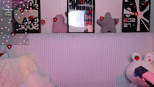 KittiMissi online show from 05.15.26