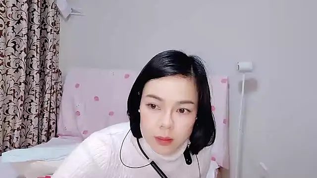 Linda-LL online show from 03.06.25