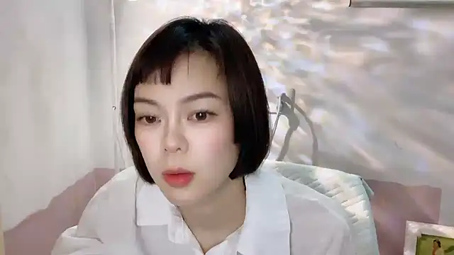 Linda-LL online show from 10.24.25