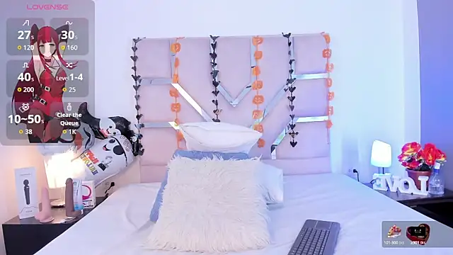 Thayler jones online show from 10.19.25